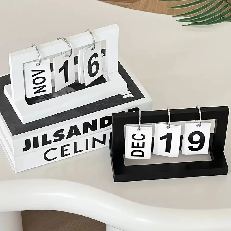 Ornamen Kalender Plastik Dekor - Desk Setup Minimalist ulasan dan harga